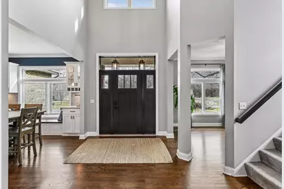 1944 Creek View Court, Chanhassen, MN 55317 - Photo 3