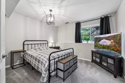 1944 Creek View Court, Chanhassen, MN 55317 - Photo 47