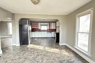 930 Albemarle St, Saint Paul, MN 55117 - Photo 3