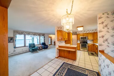 614 S Shore Drive, Detroit Lakes, MN 56501 - Photo 7
