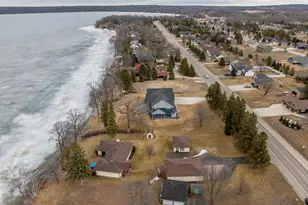 614 S Shore Dr, Detroit Lakes, MN 56501 - Photo 43