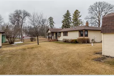 614 S Shore Drive, Detroit Lakes, MN 56501 - Photo 33
