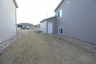 4357 46th Avenue S, Fargo, ND 58104 - Photo 33