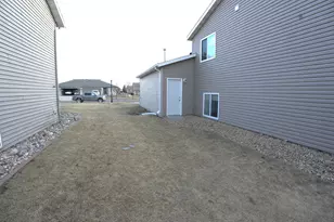 4357 46th Ave S, Fargo, ND 58104 - Photo 33