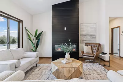 4582 Verde Valley Road NW, Oak Grove, MN 55303 - Photo 11