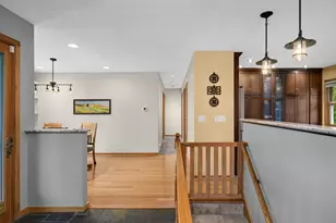 9717 Russell Ave S, Bloomington, MN 55431 - Photo 7