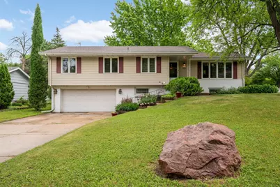 9717 Russell Avenue S, Bloomington, MN 55431 - Photo 1