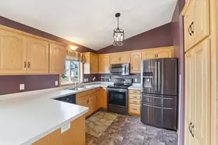 521 Walnut St, Rockville, MN 56320 - Photo 13