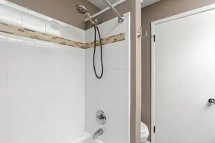 307 21st St NW, Austin, MN 55912 - Photo 31