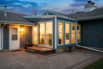 307 21st Street NW, Austin, MN 55912 - Photo 5