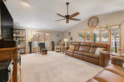 307 21st Street NW, Austin, MN 55912 - Photo 25