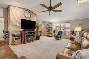 307 21st St NW, Austin, MN 55912 - Photo 27