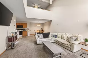8184 Middletown Rd, Spring Lake Park, MN 55432 - Photo 5
