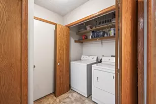 8184 Middletown Rd, Spring Lake Park, MN 55432 - Photo 23
