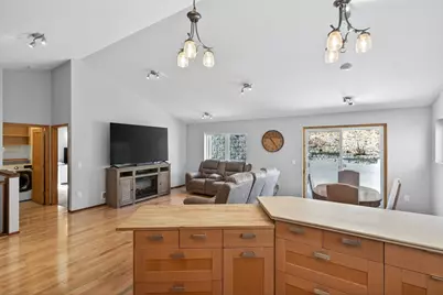 13593 Embry Way, Apple Valley, MN 55124 - Photo 7