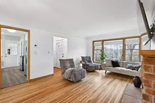 14712 Oakwood Rd, Minnetonka, MN 55345 - Photo 5