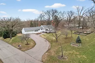 14712 Oakwood Rd, Minnetonka, MN 55345 - Photo 21