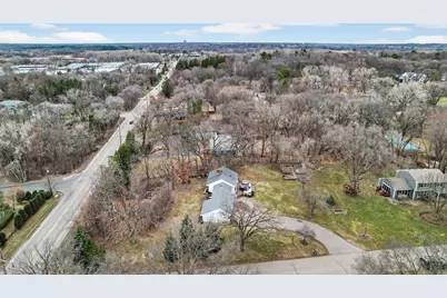 14712 Oakwood Road, Minnetonka, MN 55345 - Photo 19