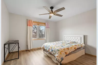 535 Majestic Oaks Court, Eagan, MN 55123 - Photo 27