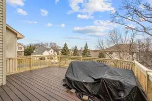 535 Majestic Oaks Ct, Eagan, MN 55123 - Photo 43