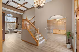 535 Majestic Oaks Ct, Eagan, MN 55123 - Photo 5