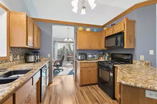 9019 Tamarack Ln, Rockford, MN 55373 - Photo 15