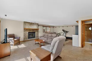 21 23rd St SW, Rochester, MN 55902 - Photo 5