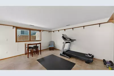 21 23rd Street SW, Rochester, MN 55902 - Photo 9