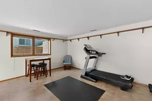 21 23rd St SW, Rochester, MN 55902 - Photo 9