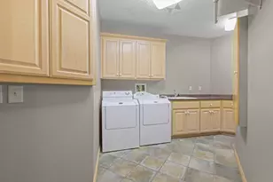 5241 Yvette St, Loretto, MN 55357 - Photo 71