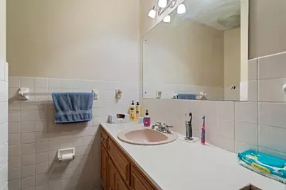 7439 10th Avenue S, Richfield, MN 55423 - Photo 9