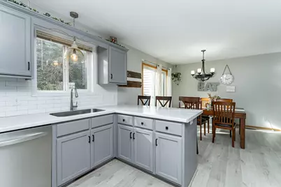 741 Baylee Place SW, Pine Island, MN 55963 - Photo 11