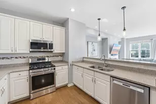 8103 Oakview Dr N, Maple Grove, MN 55369 - Photo 17