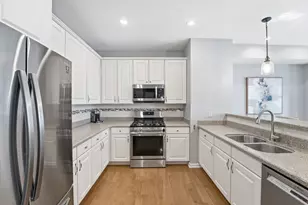 8103 Oakview Dr N, Maple Grove, MN 55369 - Photo 15