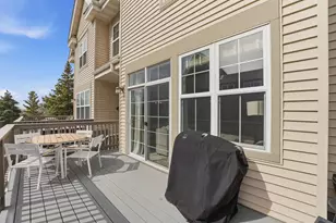 8103 Oakview Dr N, Maple Grove, MN 55369 - Photo 11