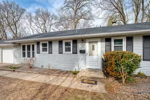 4246 Oak Dr Ln, Minnetonka, MN 55343 - Photo 3