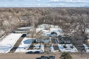 3256 Hampshire Ave N, Crystal, MN 55427 - Photo 19