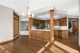 2437 Sunset Ct, Little Canada, MN 55117 - Photo 23