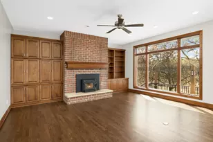 2437 Sunset Ct, Little Canada, MN 55117 - Photo 27