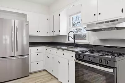 3722 Queen Avenue N, Minneapolis, MN 55412 - Photo 11