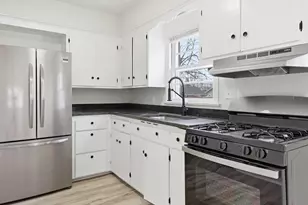 3722 Queen Ave N, Minneapolis, MN 55412 - Photo 11