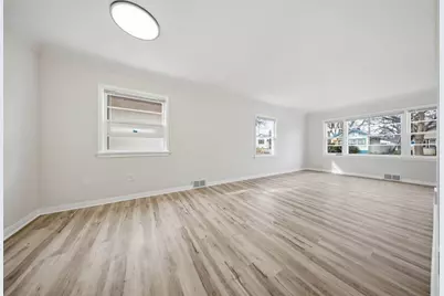 3722 Queen Avenue N, Minneapolis, MN 55412 - Photo 3