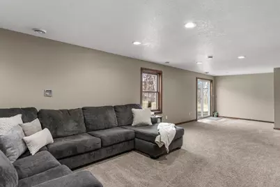 711 303rd Avenue NW, Cambridge, MN 55008 - Photo 15
