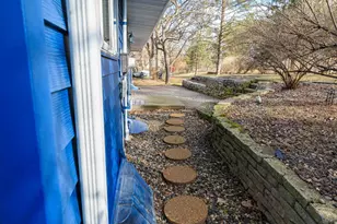 1397 Parkwood Dr, Woodbury, MN 55125 - Photo 7