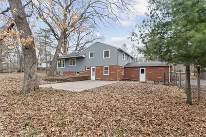 735 Warner Avenue N, Mahtomedi, MN 55115 - Photo 5
