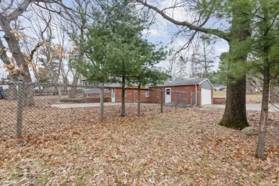735 Warner Avenue N, Mahtomedi, MN 55115 - Photo 3