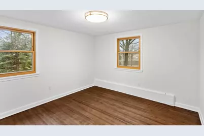 735 Warner Avenue N, Mahtomedi, MN 55115 - Photo 23