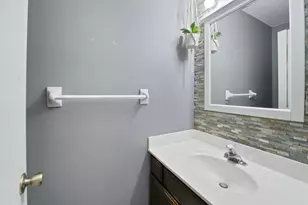 14283 Estates Ave, Apple Valley, MN 55124 - Photo 9