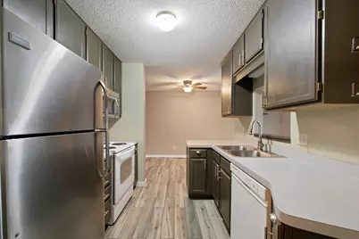 14283 Estates Avenue, Apple Valley, MN 55124 - Photo 3