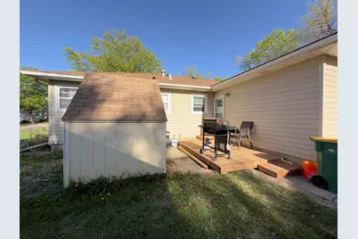 415 E Hawthorne Street, Albert Lea, MN 56007 - Photo 5